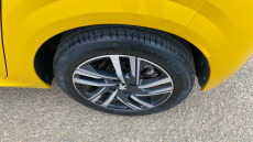 Peugeot 208 1.2 PureTech 100 Allure Premium + 5dr Petrol Hatchback